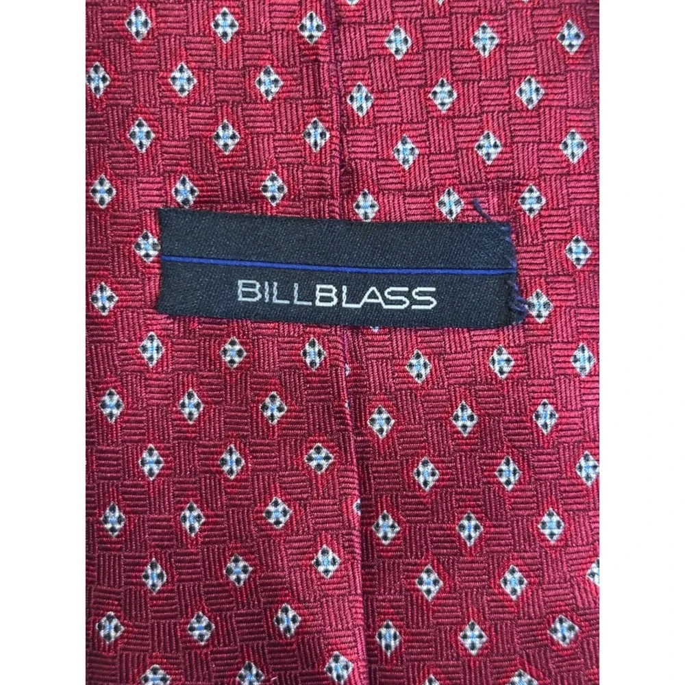 BILLBLASS Mens‎ Silk Necktie Burgundy Geometric Pattern  Dress Tie Preowned